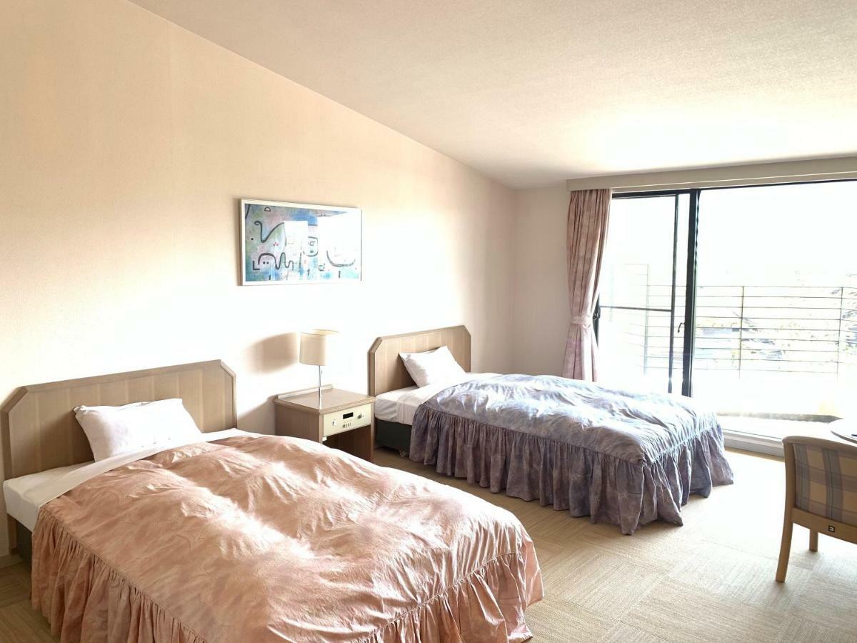 Yufuin Kinrinko Hotel エクステリア 写真